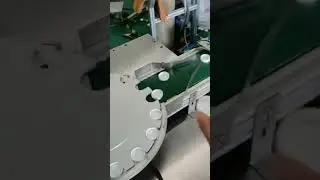 Automatic 2 heads plastic cap wadding machine cap lining assembly machine