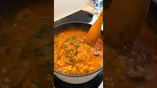 Ciorbă de fasole cu afumătură! 🫕🇹🇩🤤 #ytshorts #ytviral #ciorba #mancare #romania #viral