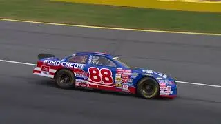 Dale Jarrett paces the field in honor of Robert Yates