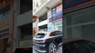Vinfast VF8 car color change wrap