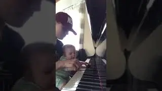 Baby&rsquo;s first piano lesson