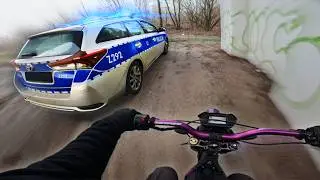 PIERWSZY RAZ MUSIAŁEM PRZED NIMI UCIEKAĆ
