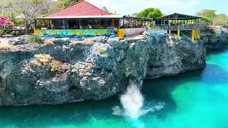cliff jumping - playa Forti