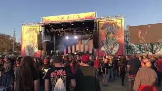 Skillet &ndash; Feels Like a Monster (Buzzing with Heavy Riffs)