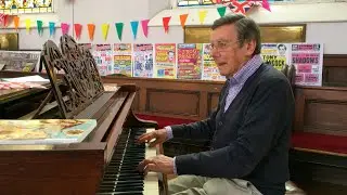 John Mann Playing Russ Conway's Music