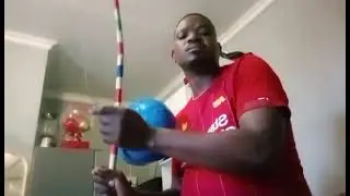I&rsquo;ve just started learning how to play the Xhosa musical bow (uhadi)