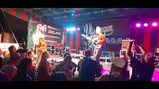 Restless/ I'm on the Rock n Roll train(1) Live 7