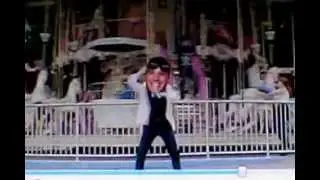 ALAN EXMAGNETO CON EL GANGNAM STYLE