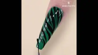 Zebra nail print tutorial