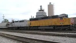 EMD SD40's meet Soo GP38-2