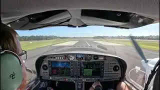 Short final and landing at Cessnock (YCNK) in the DA42 Twinstar
