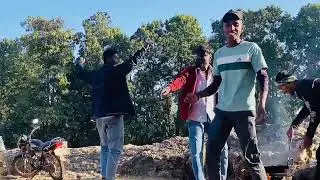 Dosto  ka sath pikanik spot gaya full masti 😜🤪 #india #hazaribagvlogs #vlog #india food #panipuri