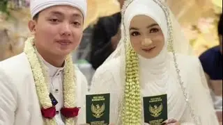 Pernikahan Umi Laila Dengan Ustadz Anas