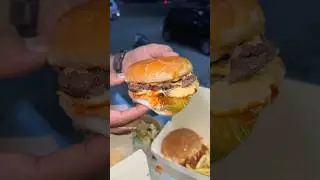Бургер &laquo;Нэшвилл&raquo; очень вкусный🤩 Сандос #шорты