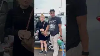 Mulher flagra seu marido fazendo compras para sua filha de outro casamento e n&atilde;o gosto.obs(enc)