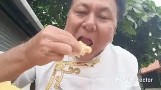 14 January 2026#Tibetan YouTuber DobDob karpo in Bylakuppe. OLD Came no 4 Complex Morning Breakfast 