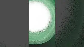 Satisfying macro ink drops 💥#shorts #macro #alcoholink