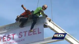 Topping off ceremony held at Kentucky International Convention Center