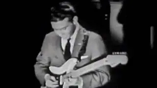 Buddy Merrill plays 
