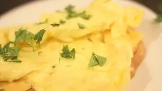 how to make breakfast recipesThe Breakfast Sandwich