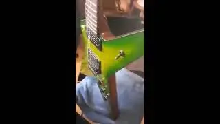 Autographed 97 Washburn D3 Dime Slime