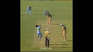 Kapil Dev Vs Martin Crowe - Magical Outswinger To Dismiss The Legend