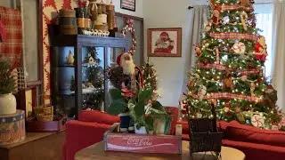Vintage Santa 🎅🤶 / Living Room / Tree 🌲
