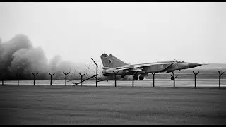The Soviet MiG-25 Terrified the West Until They Found It Was Made of 'Rust'