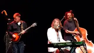 Hothouse Flowers - Don't Go - Watford Colosseum - December 2025