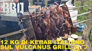 Il kebab italiano sul girarrosto di Vulcanus Grill. E la carne...