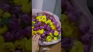Laylo Sobirova ❤😍 loves flowers
