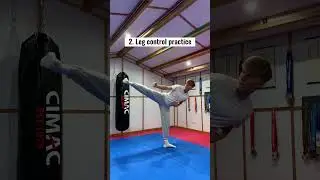 How to kick like Bruce Lee✅who&rsquo;s next? #shorts