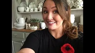 Christmas cleaning products and decorations haul. The Range/B&M/Homebargains