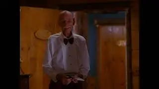 Twin Peaks - Thumbs up room service #1
