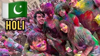 Pakistani Students Celebrating Holi!!