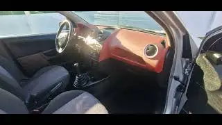 AUTO X - Ford Fiesta 1.25 i - 99.964 km