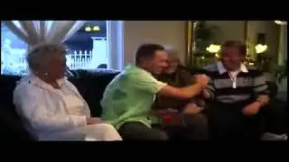 Veerkampje scheuren Roy Raymonds de kleren van het lijf