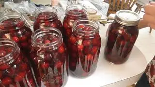 How to can cherries at home.