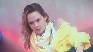 TRETA POR CAUSA DE LENÇOL/MILENA COM 