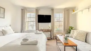 Kings Cross Pad | London, United Kingdom | Hotel Review🏠