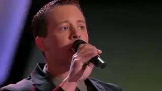 The Voice 2014 Blind Audition - Noah Lis: 