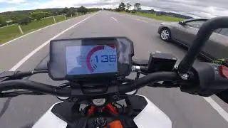 Un poco de velocidad en KTM DUKE 390