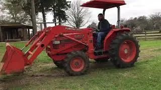 New Ulm Moving Auction - Lot #110 - Kubota L4350 4 Wheel Drive with Kubota LA950 Front End Loader