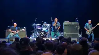 Descendents - Nightage - St Paul
