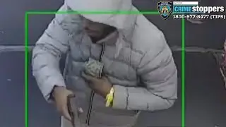 Police seek man who robbed Brooklyn grocery store while armed