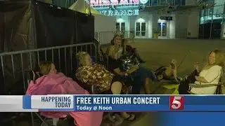 Fans Camp Out Before Free Keith Urban Show