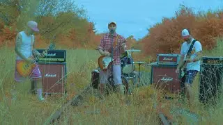 Sweet Riot - You Got Me [OFFICIAL MUSIC VIDEO]