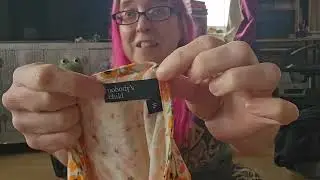 A charity shop Clothing Haul of all the stuff that hasn't been listed for 6 weeks! UK Reseller