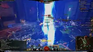 Guild Wars 2 / Massive 3 World Zerg at Stonemist Castle  / DPS Herald POV