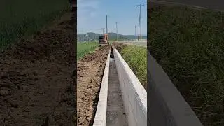 irrigation finish project backhoe excavator#water way#field#farm#construction#concrete#youtubeshorts